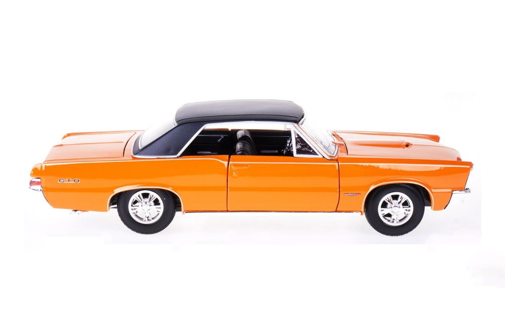 1965 Pontiac GTO, Orange - Maisto 31885OR - 1/18 scale Diecast Model Toy Car