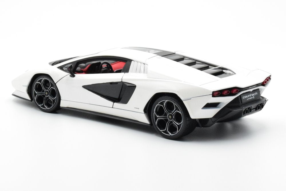 Lamborghini Countach LPI 800-4, White - Maisto 31459W - 1/18 scale Diecast Model Toy Car