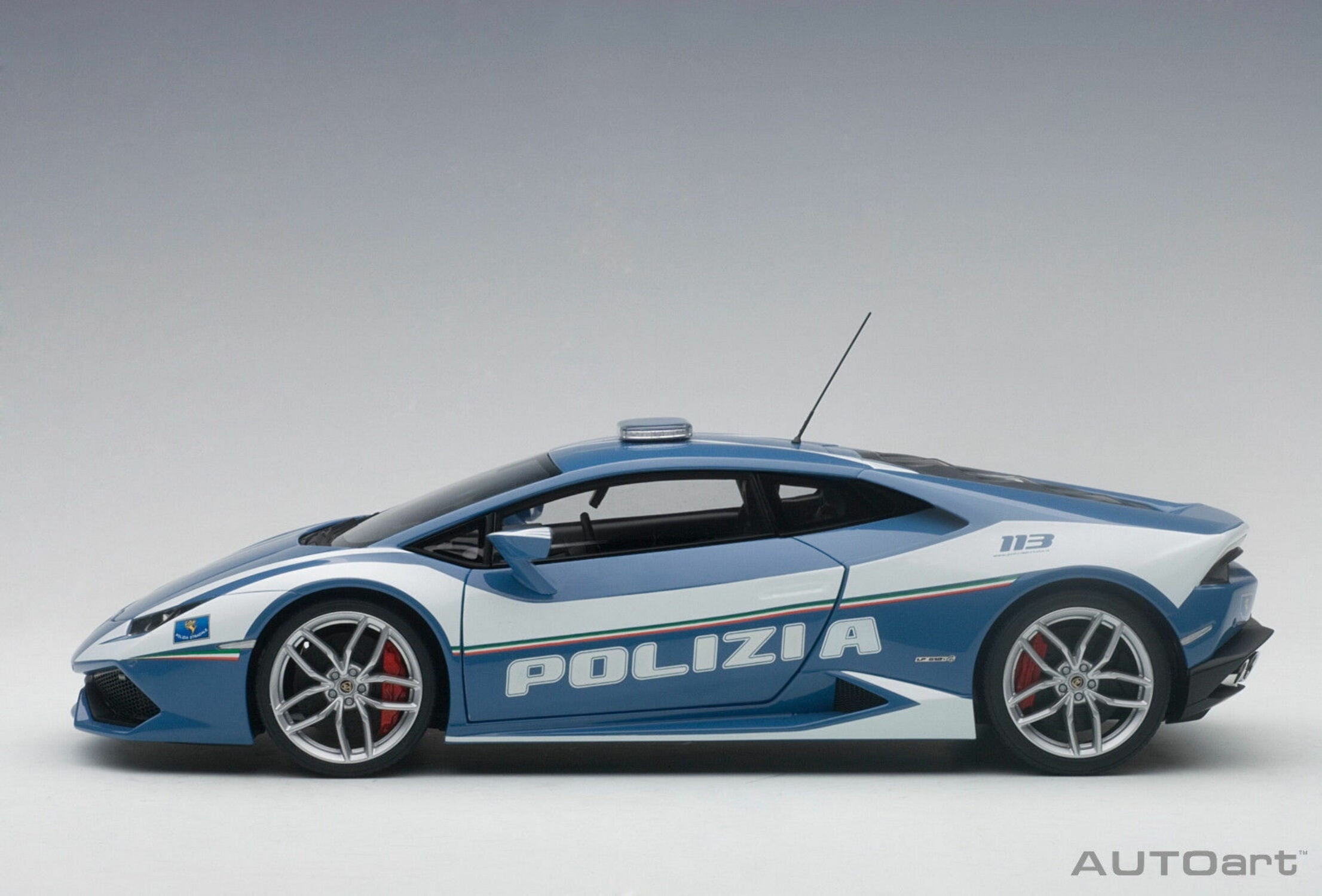 Autoart 74609 Lamborghini Huracan LP610 Police 1-18 Scale Model Car