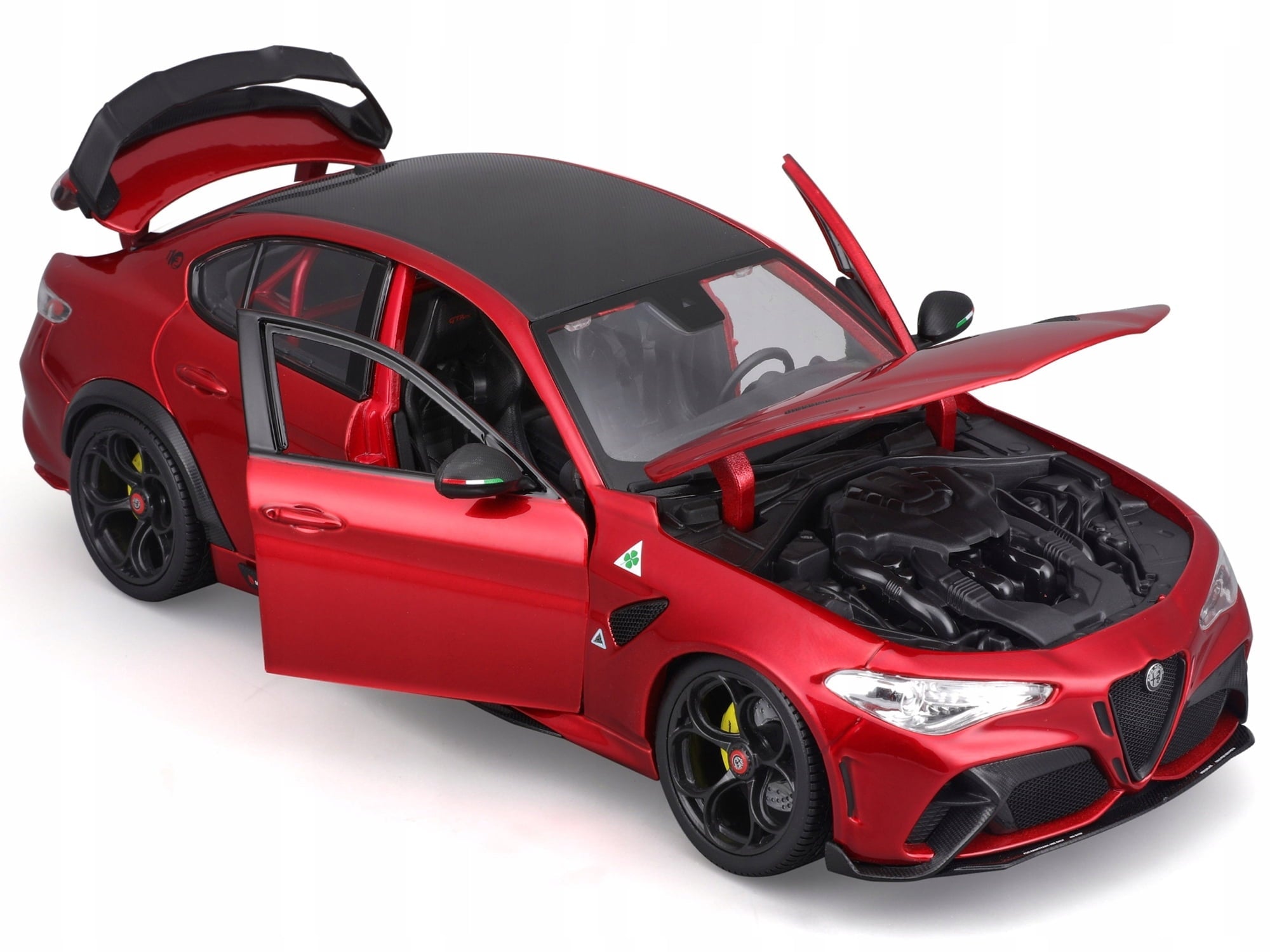 Alfa Romeo Giulia GTAm Red Metallic with Carbon Top 1/18 Die Cast Model Car by Bburago