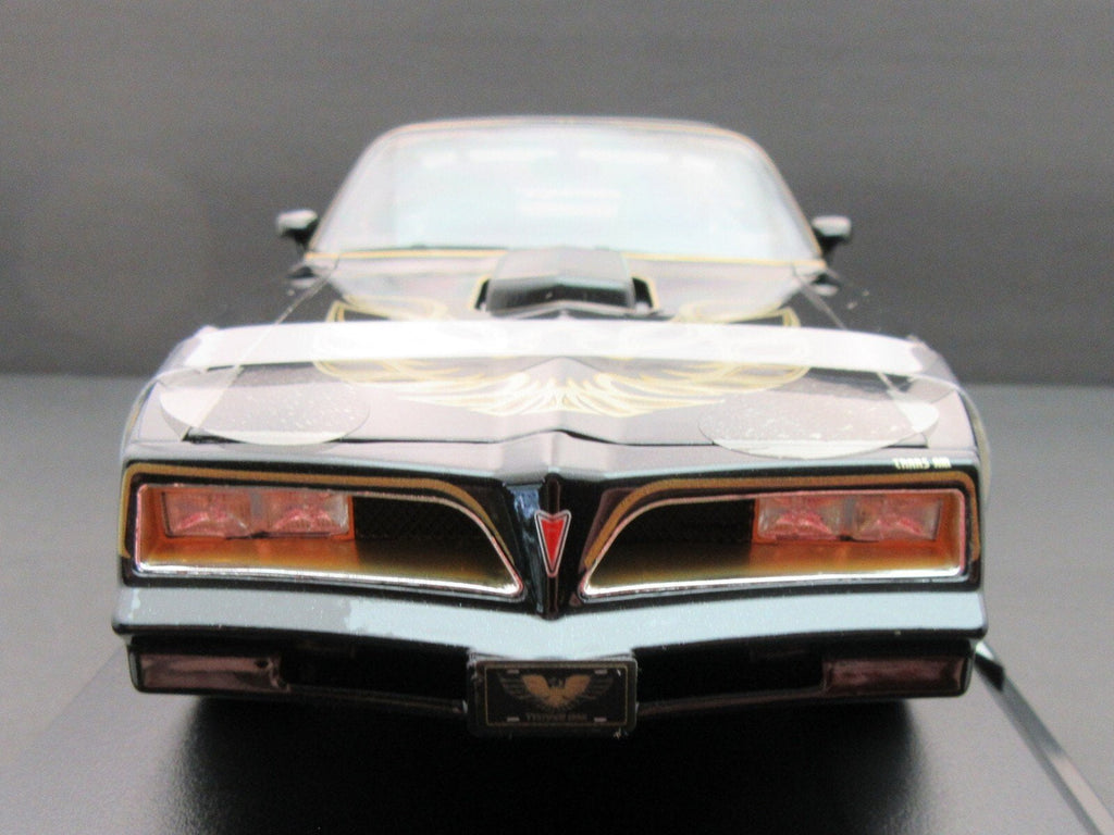 Maisto SE 1978 Pontiac Firebird Trans Am, 1:18, Black