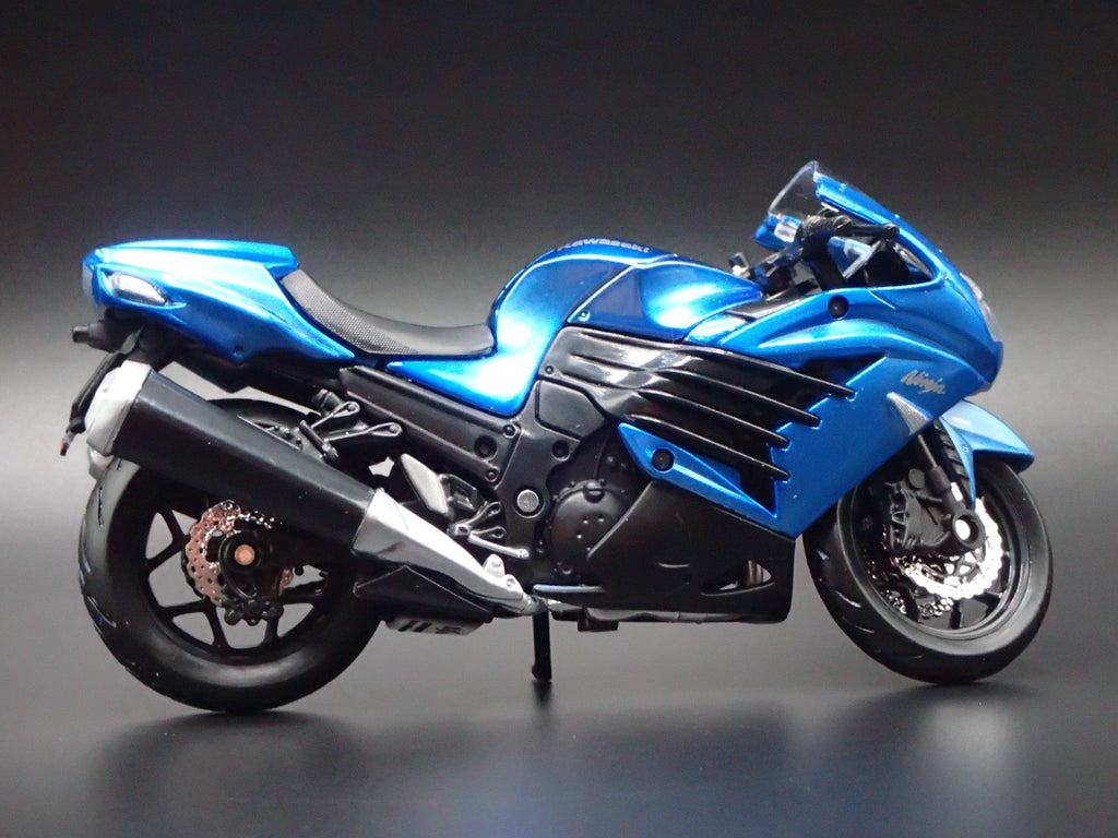 Open Box KAWASAKI NINJA ZX 14R BIKE MOTORCYCLE BLUE 1/18 SCALE DIORAMA DIECAST MODEL BIKE