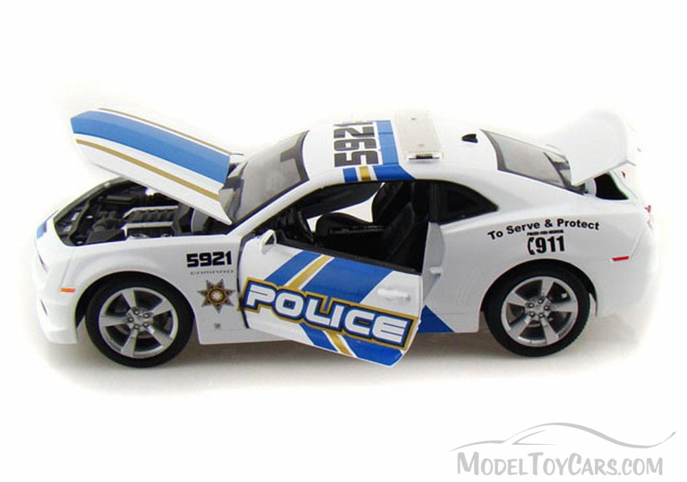 Chevy Camaro SS RS Police Car, White - Maisto 31161 - 1/18 Scale Diecast Model Toy Car