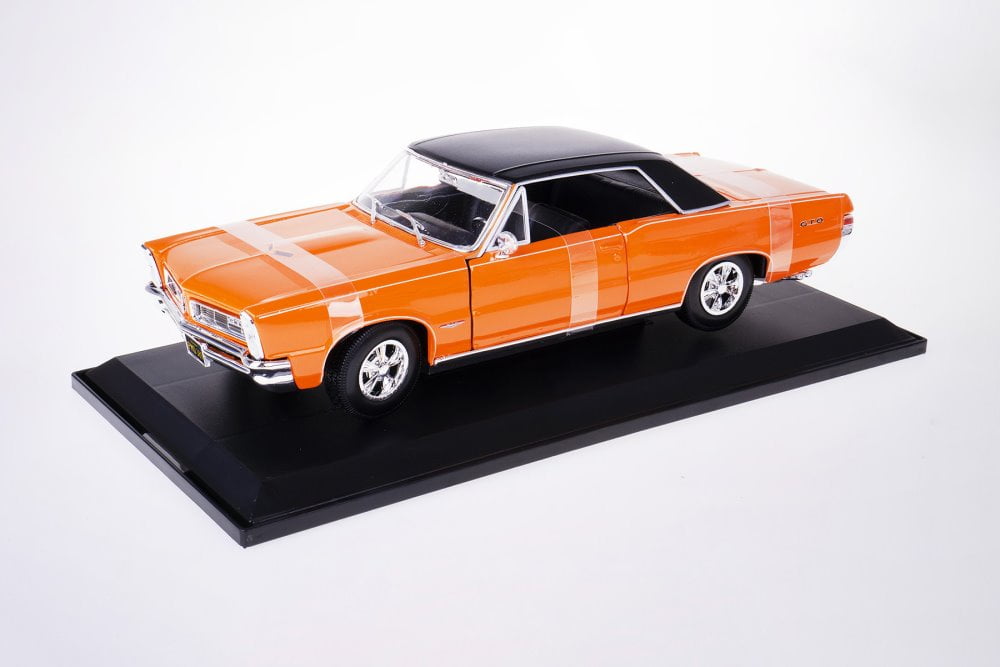 1965 Pontiac GTO, Orange - Maisto 31885OR - 1/18 scale Diecast Model Toy Car