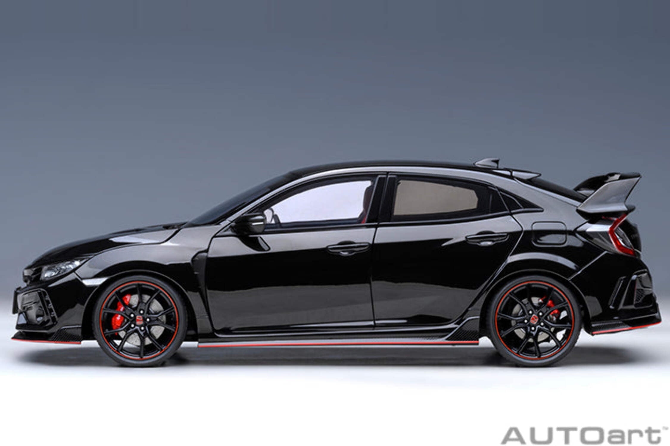 2021 Honda Civic Type R (FK8) RHD (Right Hand Drive) Crystal Black Pearl 1/18 Model Car by Autoart