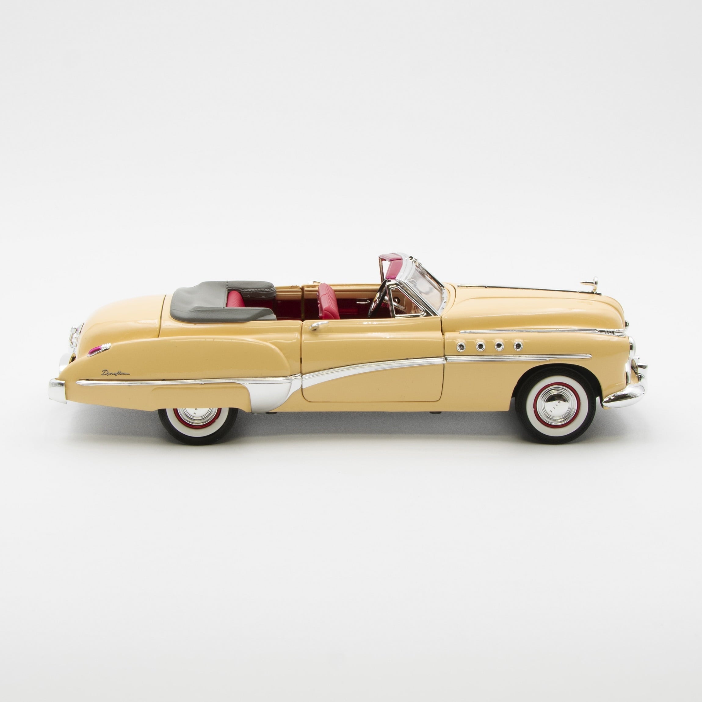 1949 Buick Roadmaster Cream with Red Interior 1/18 Diecast Model Car by Motormax