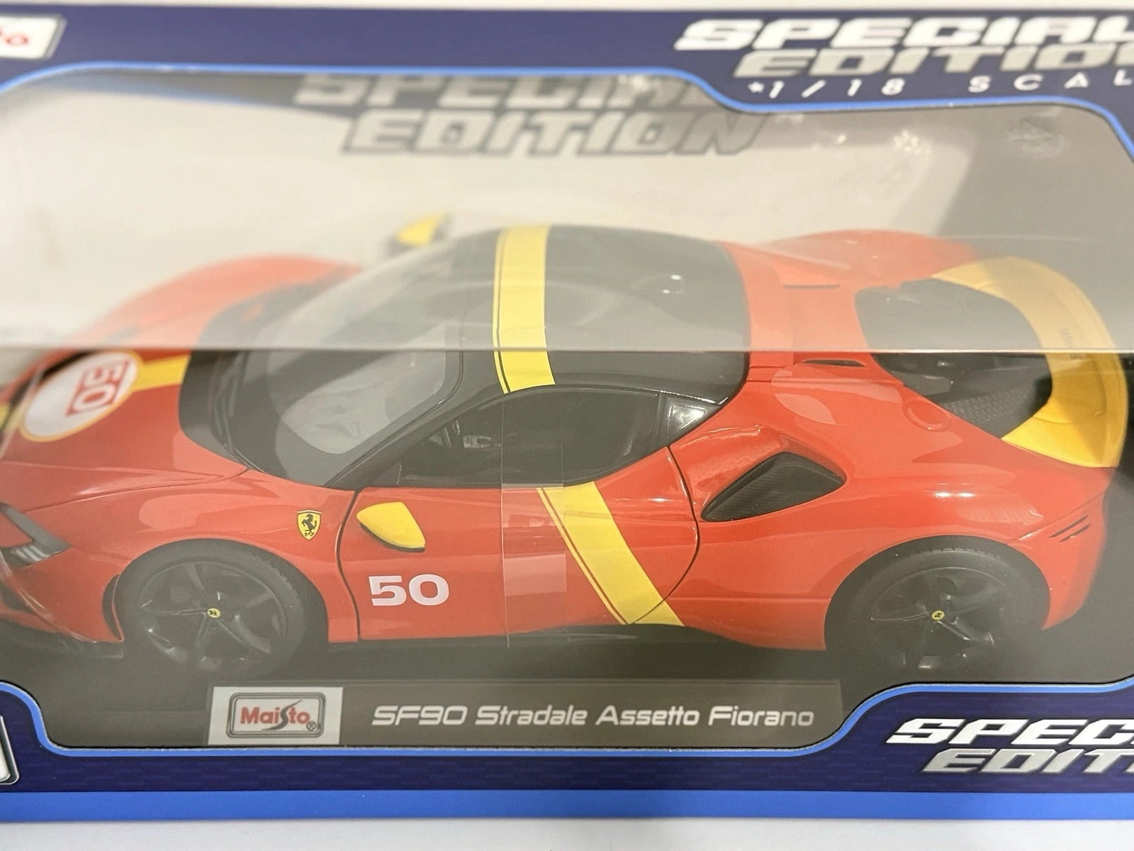 Maisto 1/18 Ferrari SF90 Stradale Assetto Fiorano Special Edition Diecast Car
